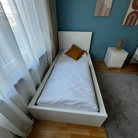 Anbindung Naehe Hannover 2min Bhf Check In Bis 0 Uhr - Self Check In! *