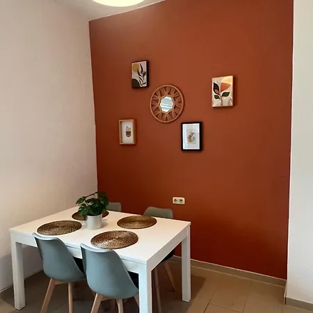 アパート Anbindung Naehe Hannover 2min Bhf Check In Bis 0 Uhr - Self Check In! レーアテ